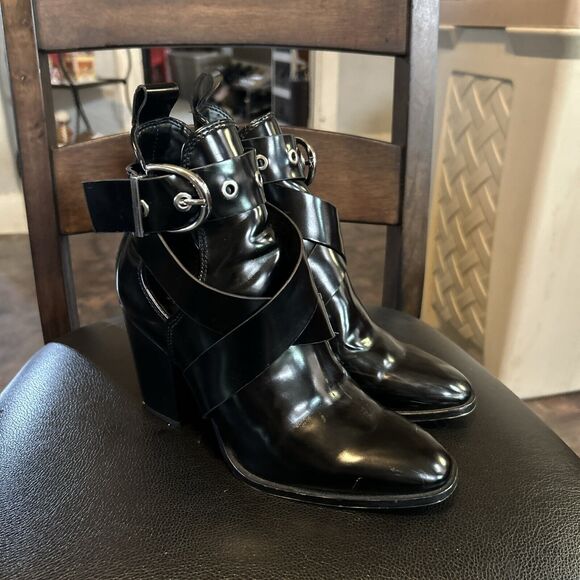 Zara Shoes - Zara Woman Black Leather Buckle Pointed Toe Cut Out Bootie (36) 5.5 Pink Goth